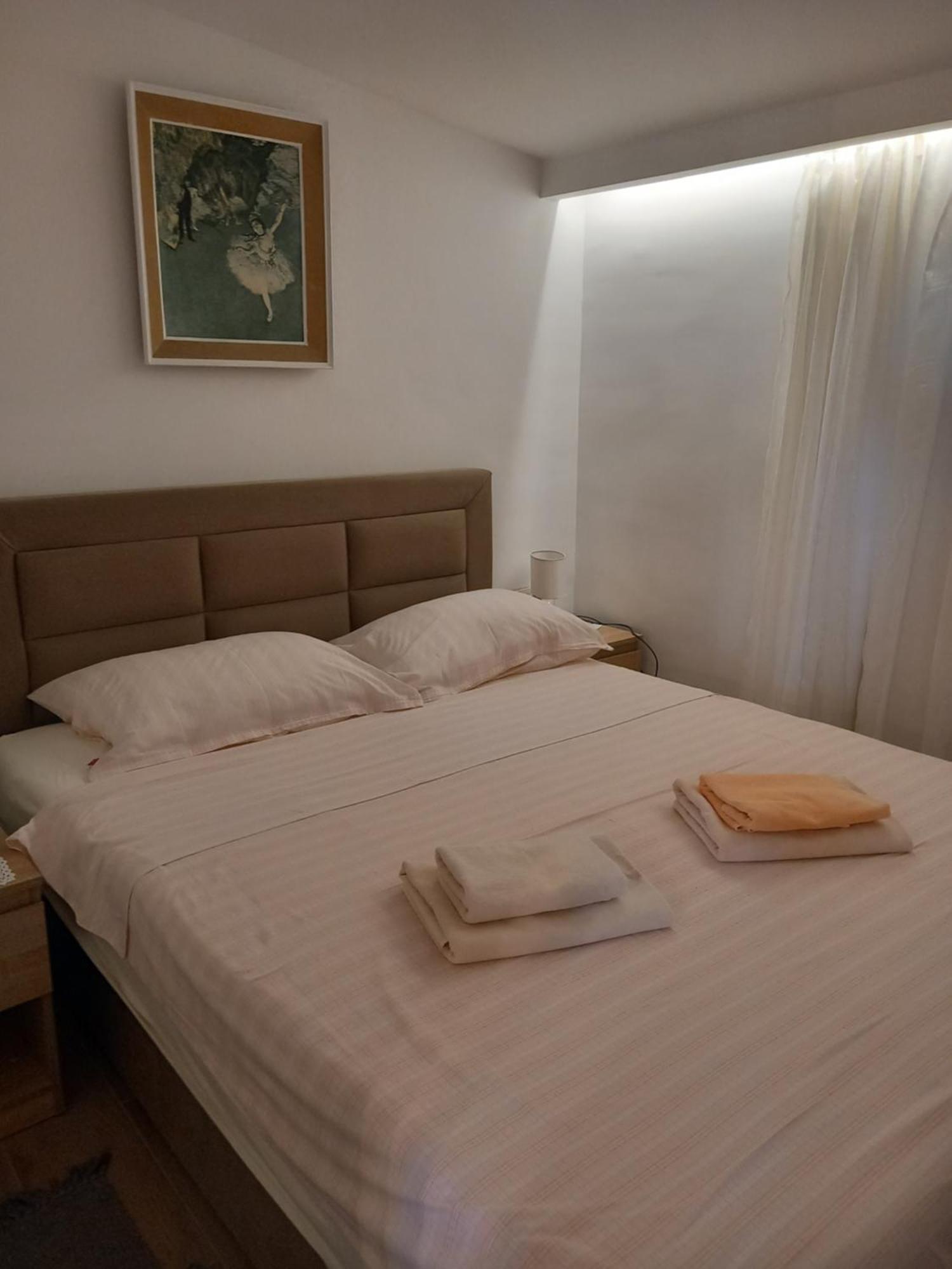 Apartments Ruzica Пинезичи Экстерьер фото